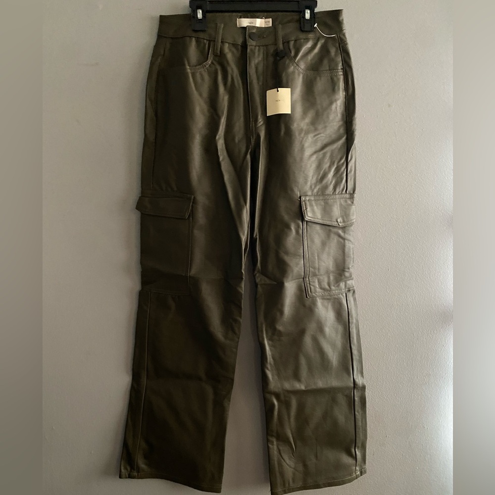 Tgla Women’s Leather Cargo Pants